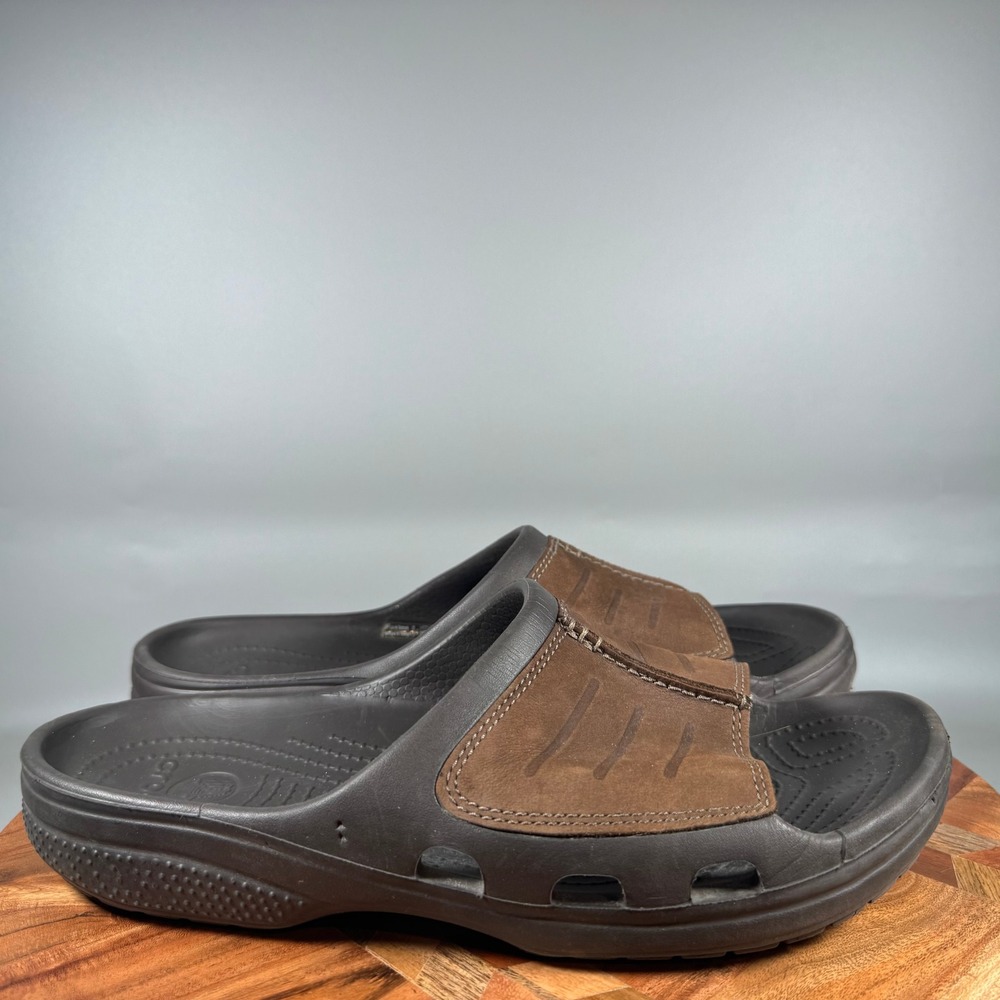 Crocs Yukon Slide Mens 10 Espresso Brown Leather Upper Sandals 10126